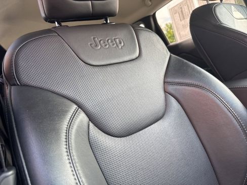 Used 2023 Jeep Cherokee Altitude Lux image 66