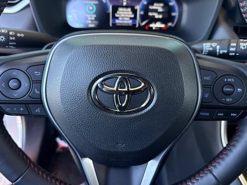 Used 2024 Toyota RAV4 XSE w/ Premium Package AWD/4WD image 27