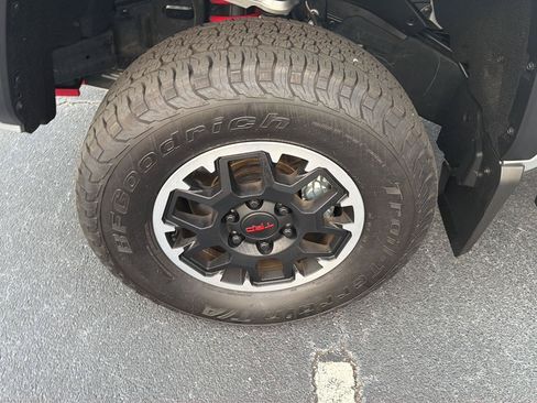 Certified 2026 Toyota Tacoma TRD Off-Road AWD/4WD image 36