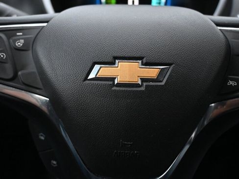 Used 2018 Chevrolet Volt LT w/ Comfort Package image 32