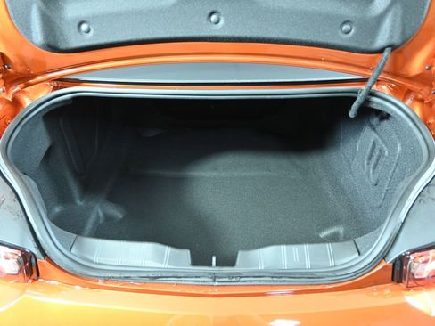 Used 2023 Chevrolet Camaro ZL1 RWD image 18