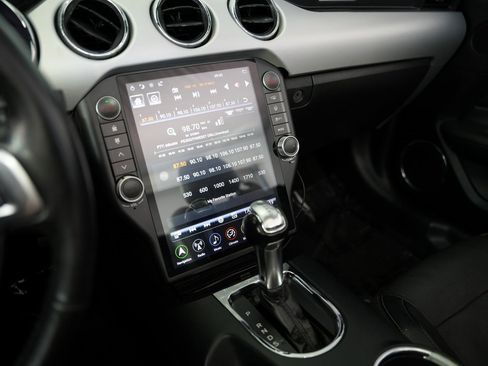 Used 2017 Ford Mustang GT Premium image 20