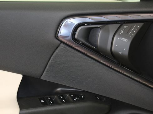 Used 2025 BMW X3 xDrive30i w/ Premium Package image 28