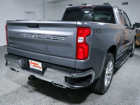 Used 2019 Chevrolet Silverado 1500 LTZ w/ LTZ Premium Package AWD/4WD image 7