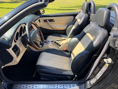 Used 2001 Mercedes-Benz SLK 320 image 37