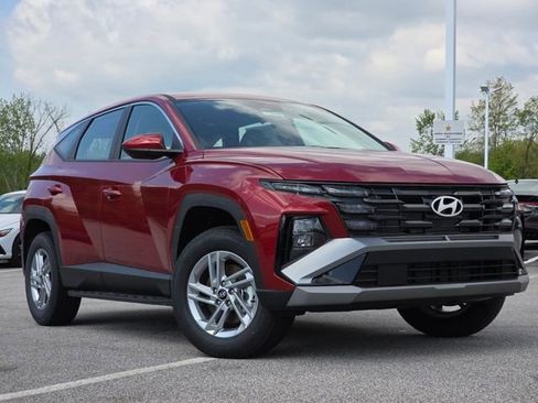 New 2026 Hyundai Tucson SE AWD/4WD image 2