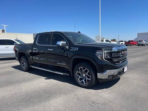 New 2026 GMC Sierra 1500 SLT w/ SLT Premium Plus Package AWD/4WD image 2