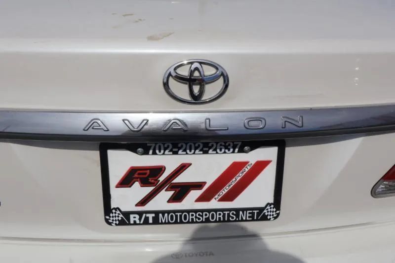 Used 2011 Toyota Avalon Limited FWD image 9