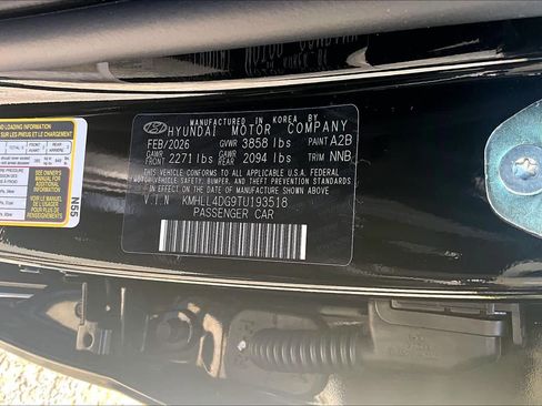 Used 2026 Hyundai Elantra SE FWD image 34