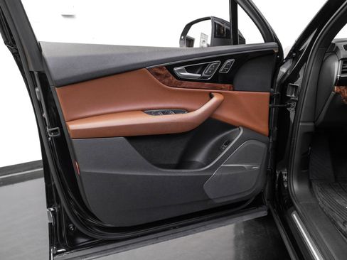 Used 2017 Audi Q7 3.0T Premium Plus image 39