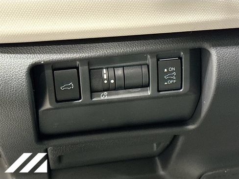 Used 2026 Subaru Forester Premium AWD/4WD image 10