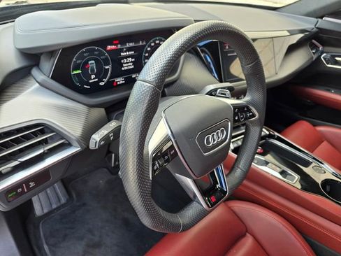 Used 2024 Audi RS e-tron GT w/ Carbon Performance Package AWD/4WD image 25
