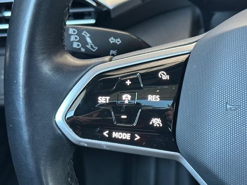 Used 2022 Volkswagen ID.4 Pro S RWD image 27