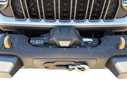 Used 2024 Jeep Wrangler Unlimited Rubicon 392 AWD/4WD image 9
