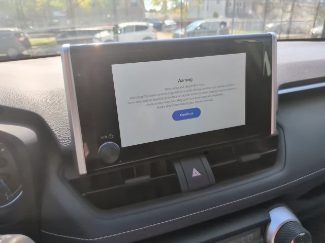 Certified 2025 Toyota RAV4 LE AWD/4WD image 21
