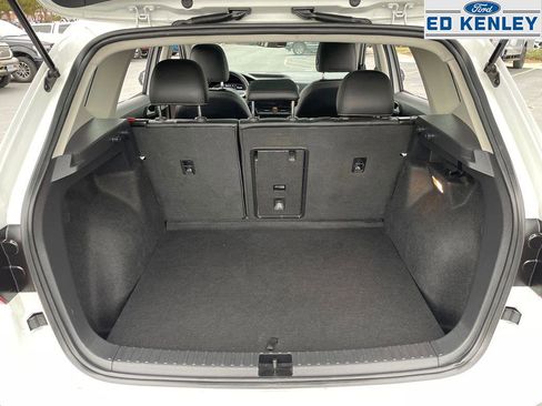 Used 2023 Volkswagen Taos SEL image 27