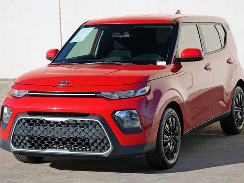 Used 2021 Kia Soul LX FWD image 39