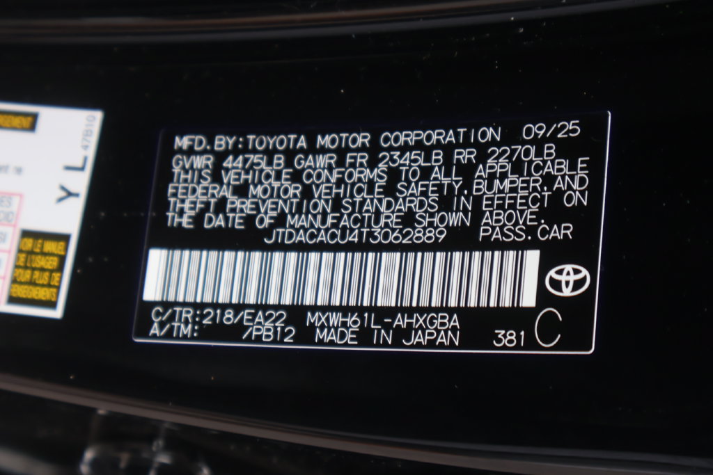 Used 2026 Toyota Prius Plug-In Hybrid FWD image 26
