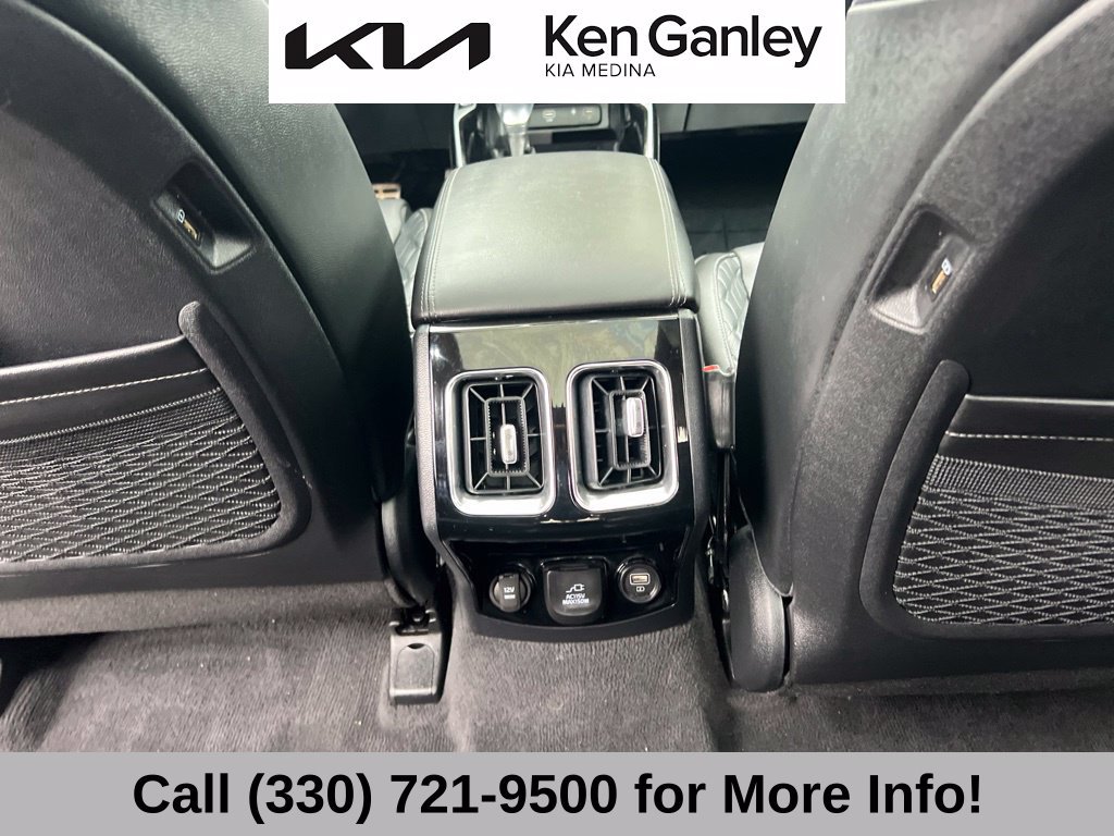 Certified 2023 Kia Sorento SX Prestige AWD/4WD image 44