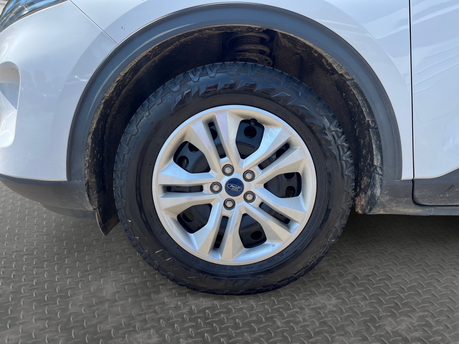 Used 2022 Ford Escape S AWD/4WD image 14