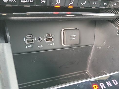 New 2025 Jeep Grand Cherokee Limited w/ Trailer Tow Package image 20