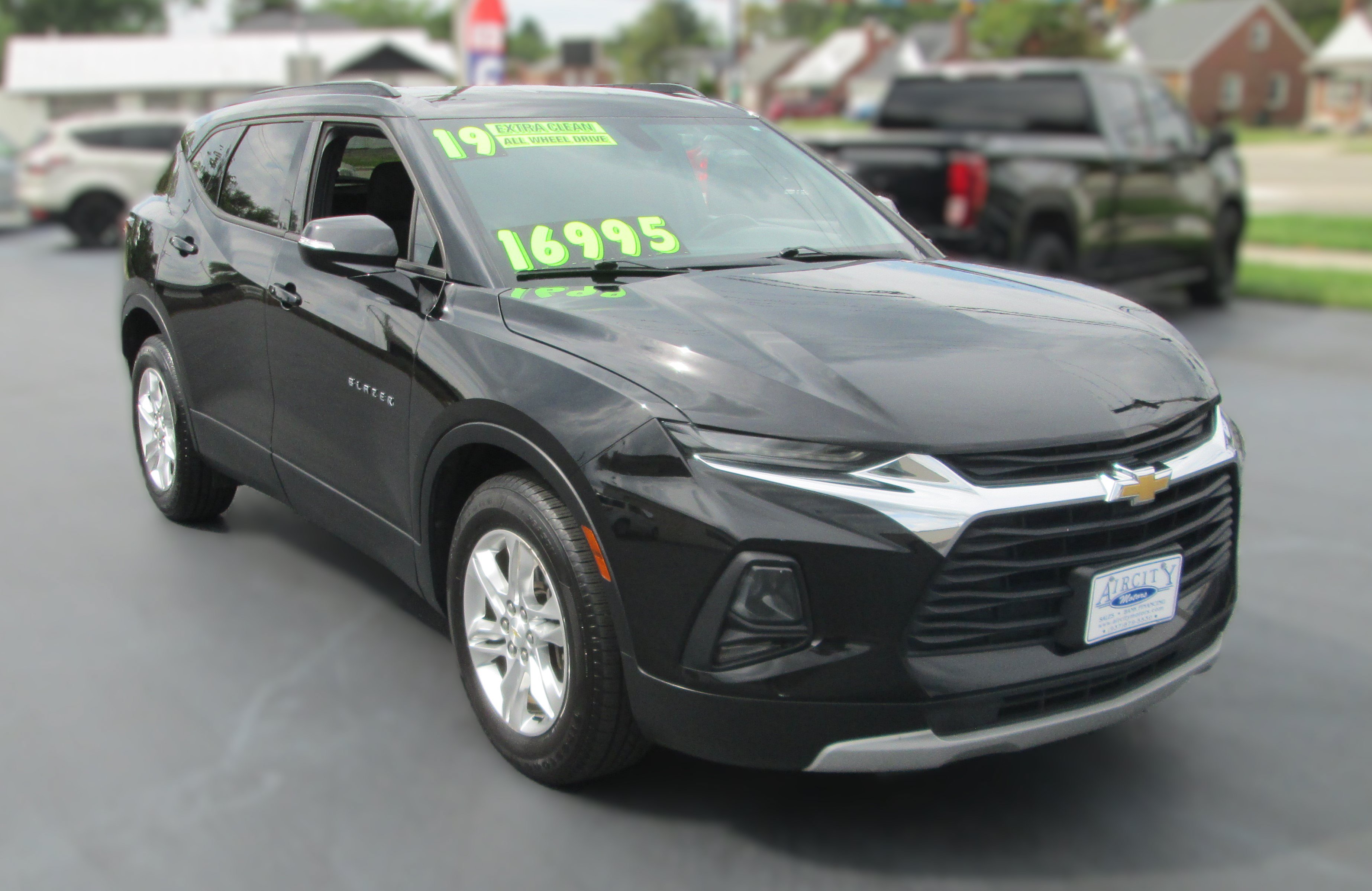 Used 2019 Chevrolet Blazer LT AWD/4WD image 1