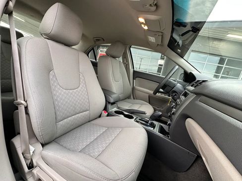 Used 2010 Ford Fusion SE FWD image 22