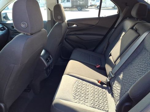 Used 2022 Chevrolet Equinox LT image 25