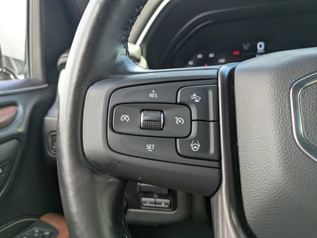 Used 2024 GMC Yukon Denali Ultimate AWD/4WD image 34