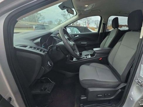 Used 2018 Ford Escape SE w/ SE Sync 3 Package image 5