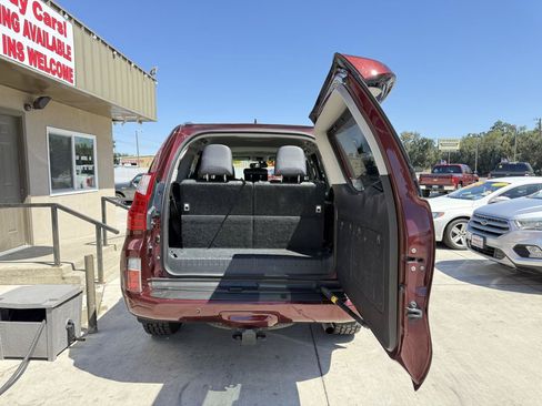 Used 2010 Lexus GX 460 Premium AWD/4WD image 5