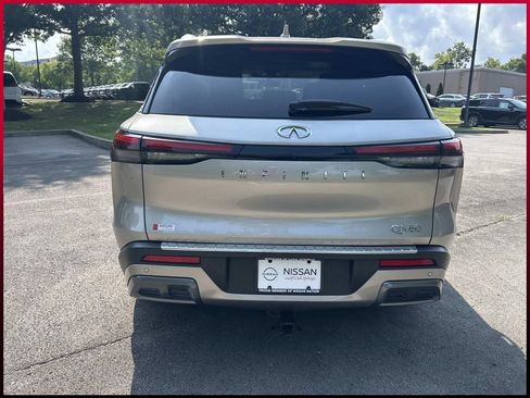 Used 2023 INFINITI QX60 Sensory w/ Cargo Package FWD image 6
