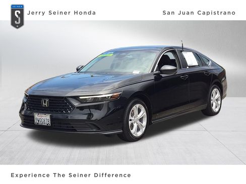 Used 2025 Honda Accord LX image 1