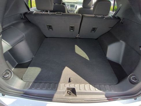 Certified 2024 Chevrolet Equinox LS w/ LS Convenience Package image 24