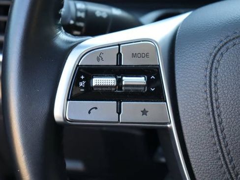Used 2023 Kia Telluride LX FWD image 12