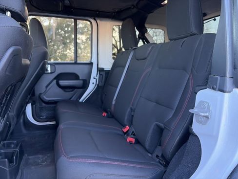 Used 2023 Jeep Wrangler Unlimited Rubicon w/ Xtreme 35 Tire Package image 15