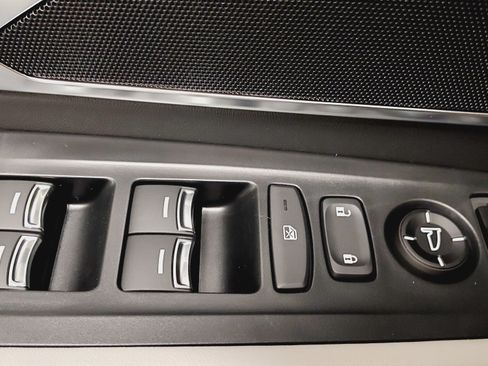 New 2026 Acura RDX SH-AWD image 16