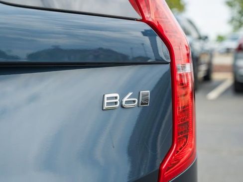 Used 2023 Volvo XC90 B6 Plus w/ Protection Package AWD/4WD image 8