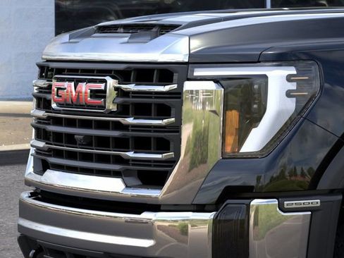New 2026 GMC Sierra 2500 SLE w/ SLE Value Package; AWD/4WD image 13