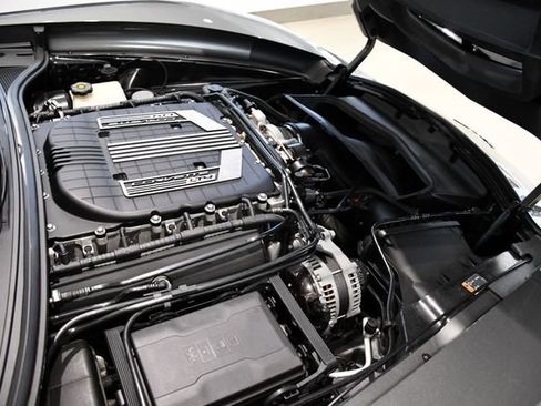 Used 2015 Chevrolet Corvette Z06 w/ Z07 Performance Package image 22