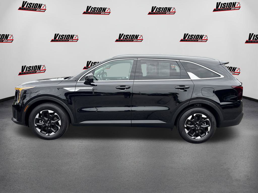 Certified 2026 Kia Sorento S FWD image 10