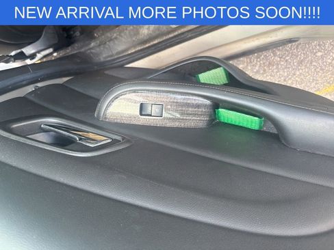 Used 2014 Chevrolet Malibu LT w/ Power Convenience Package FWD image 17