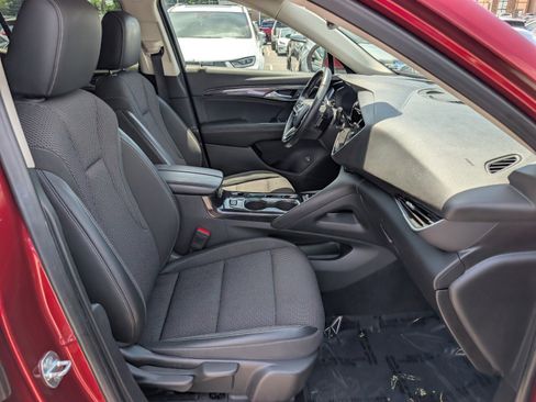 Used 2022 Buick Envision Preferred FWD image 11