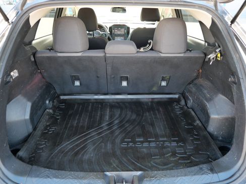 Used 2024 Subaru Crosstrek 2.0i AWD/4WD image 18