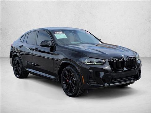 Used 2023 BMW X4 M40i w/ Premium Package image 3