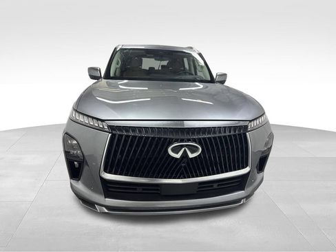 Used 2025 INFINITI QX80 Sensory AWD/4WD image 2