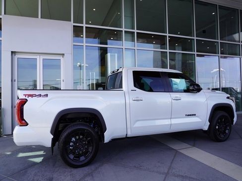 New 2025 Toyota Tundra Limited image 6