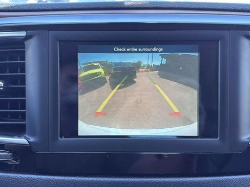 Used 2020 Chrysler Voyager Lxi image 32