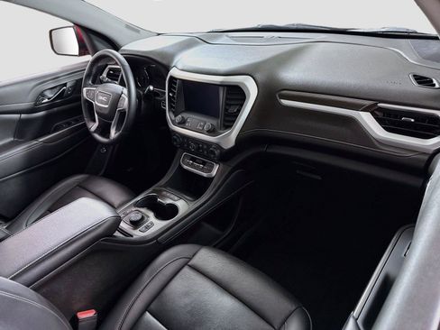 Used 2023 GMC Acadia SLT w/ Technology Package AWD/4WD image 24