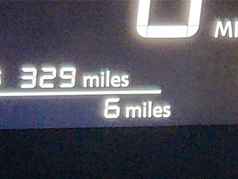 New 2026 Nissan Kicks SV w/ Charging Package image 28